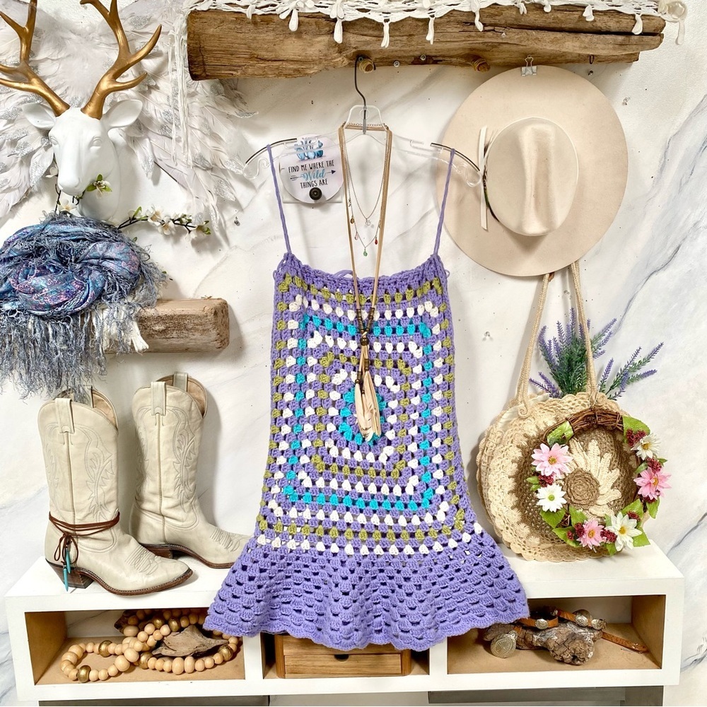 Artisan granny square boho vintage tunic/mini dress w hippy prairie vibe